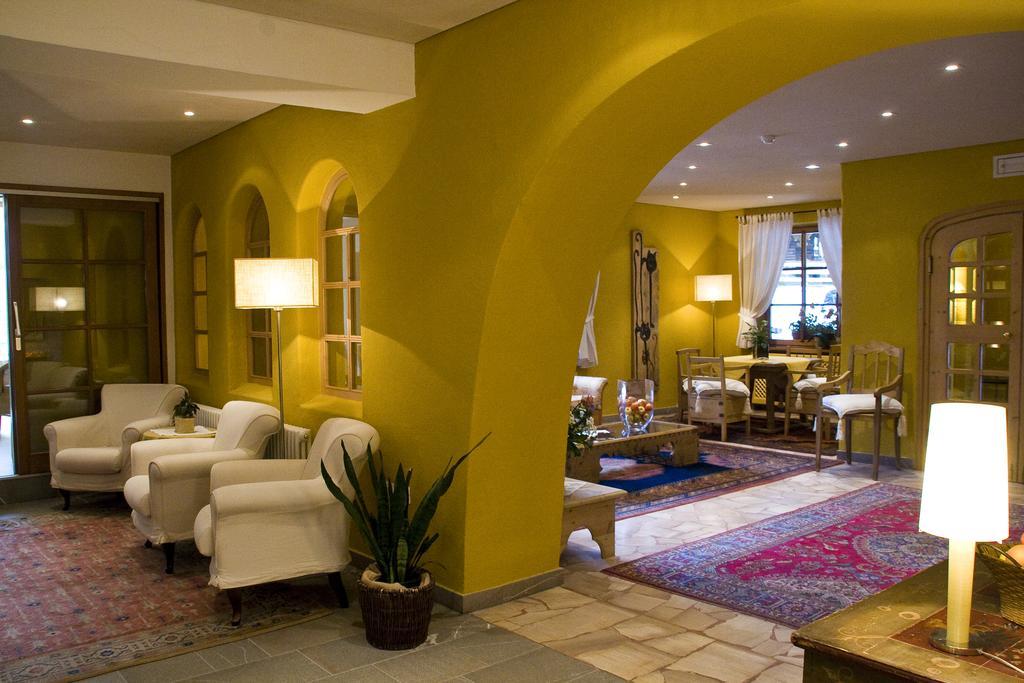Hotel La Villa Kültér fotó