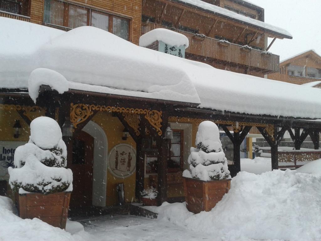 Hotel La Villa Kültér fotó